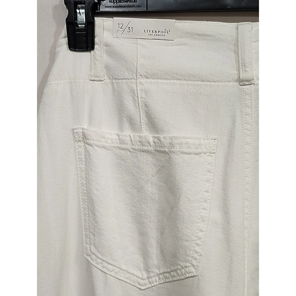 Liverpool Pants NWT Womens Size 12/31 Soft White, Hannah Flare 4 Pockets - Picture 13 of 14